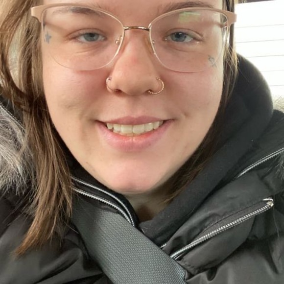 Meet your Posher, Breaana belle - Picture 1 of 1